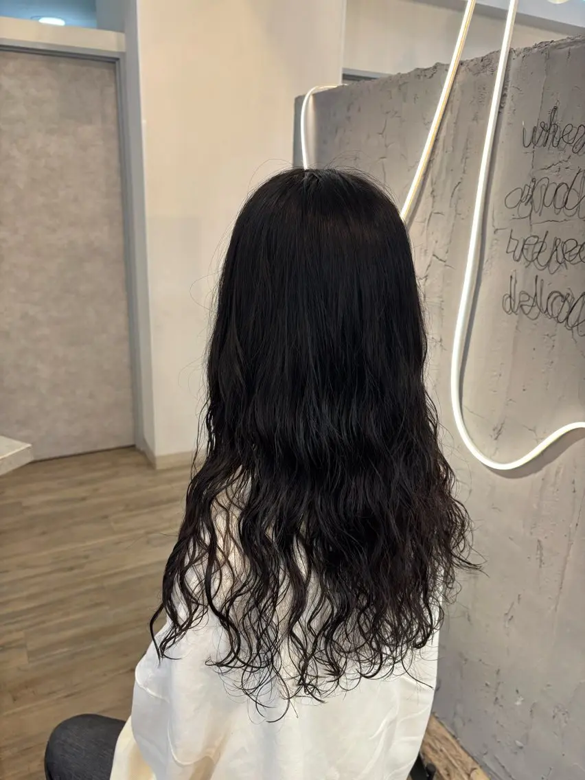ロング パーマ 💫ヘアケアリスト✨ FU-RIのヘアスタイル