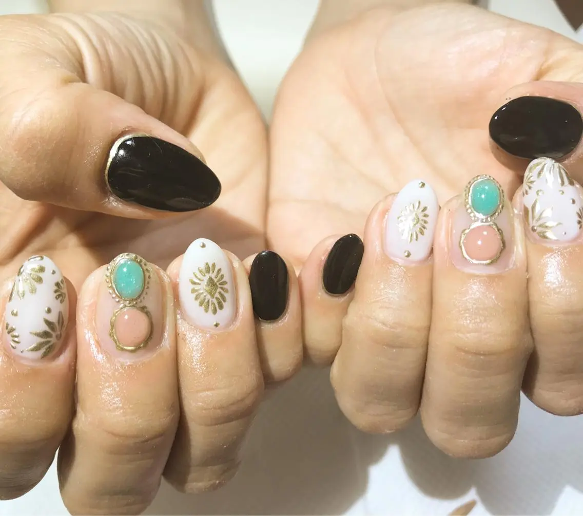 ネイル アートネイル フットネイル ゴールド シンプルネイル 春ネイル nail fufla ♡yamane♡のネイルデザイン