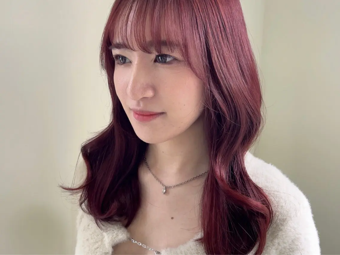 カラー ヤナギウチ エリカのヘアスタイル
