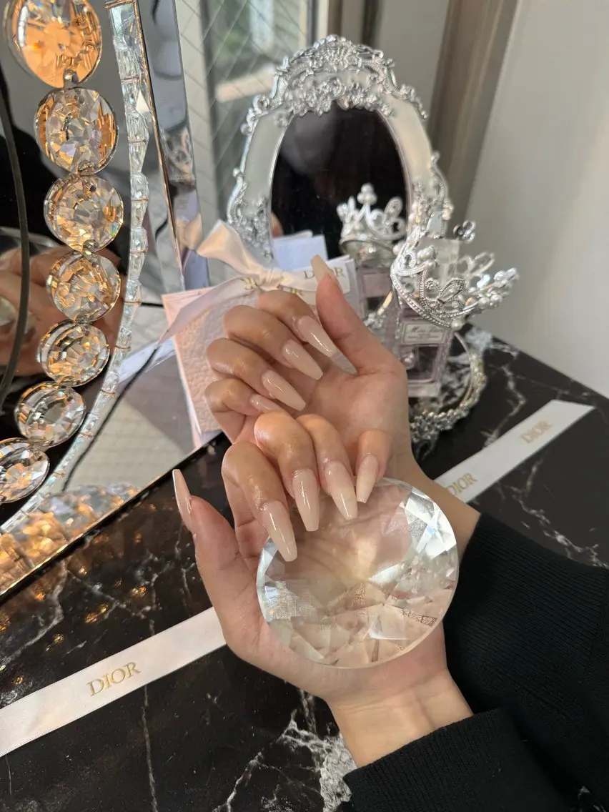 ネイル Aimme nail 🌙エメ ネイルのネイルデザイン