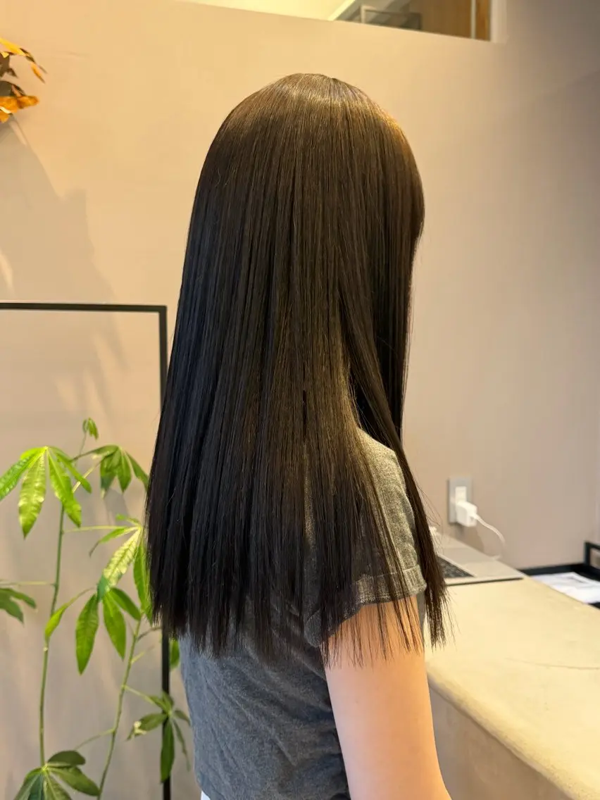 カラー Yuika /niilのヘアスタイル