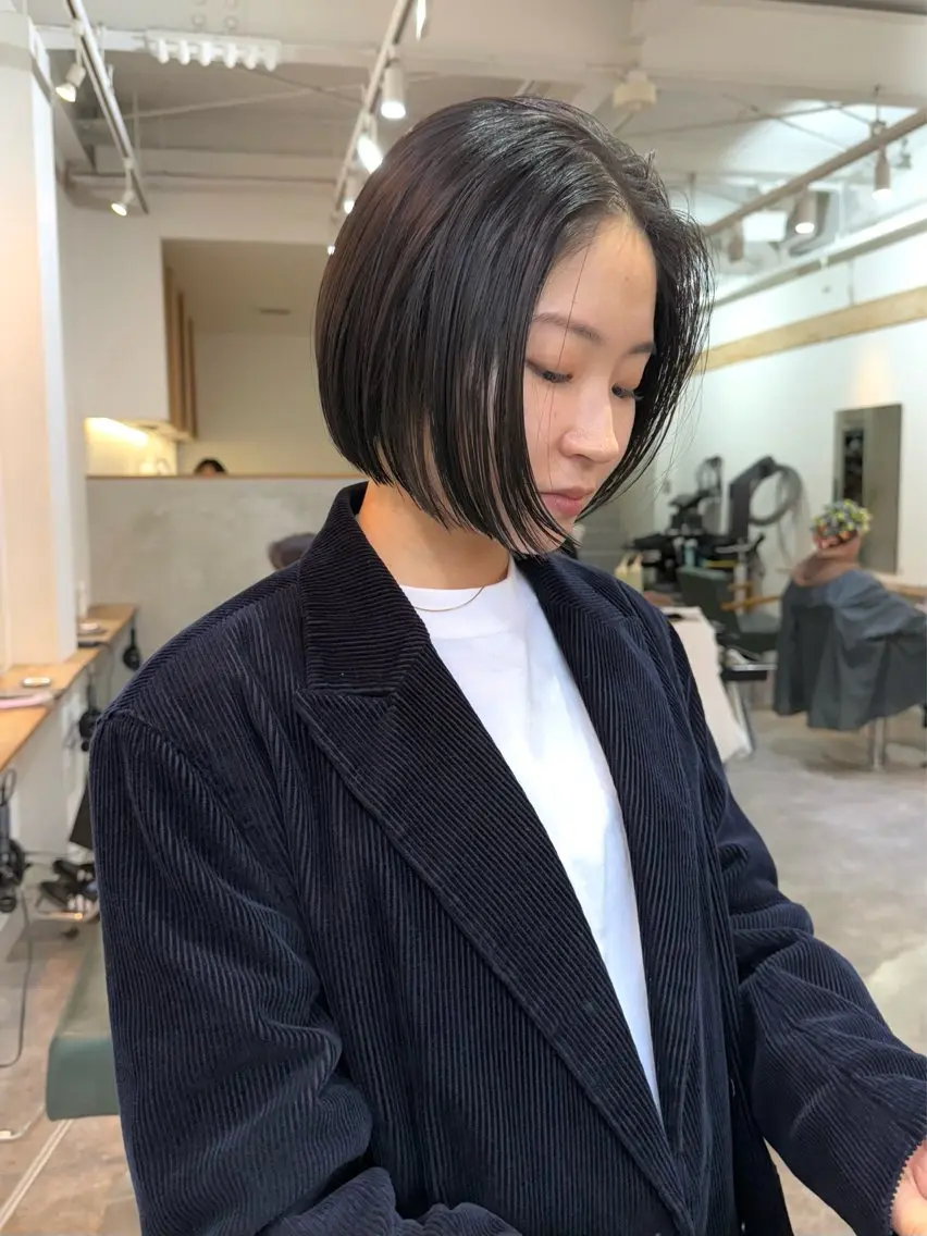 ショート カラー 透明感カラー オリーブカラー カット ヘアカラー トリートメント パーマ/透明感カラー /ボブ/吉田一生のヘアスタイル