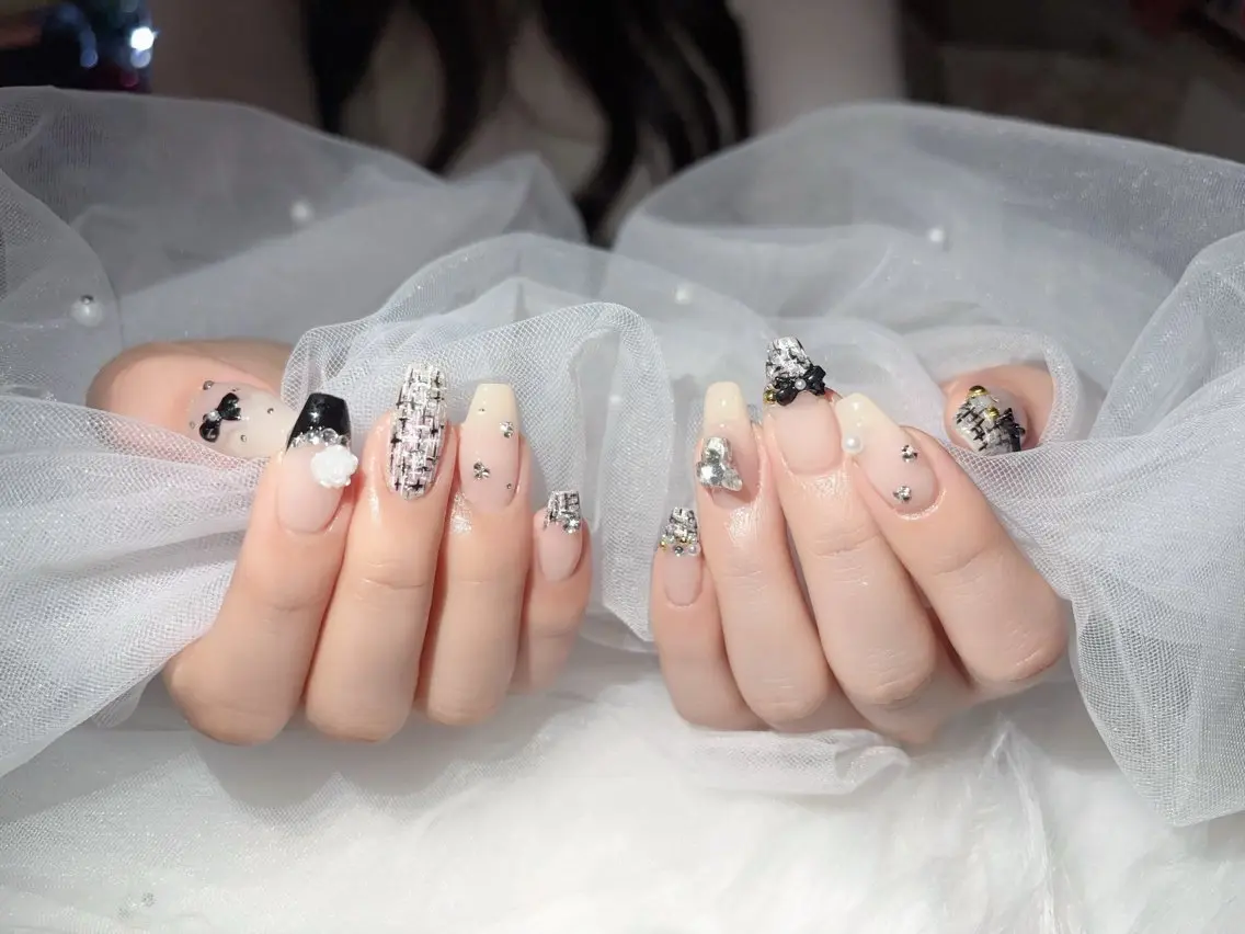 ネイル Rin.nails ネイルサロンのネイルデザイン