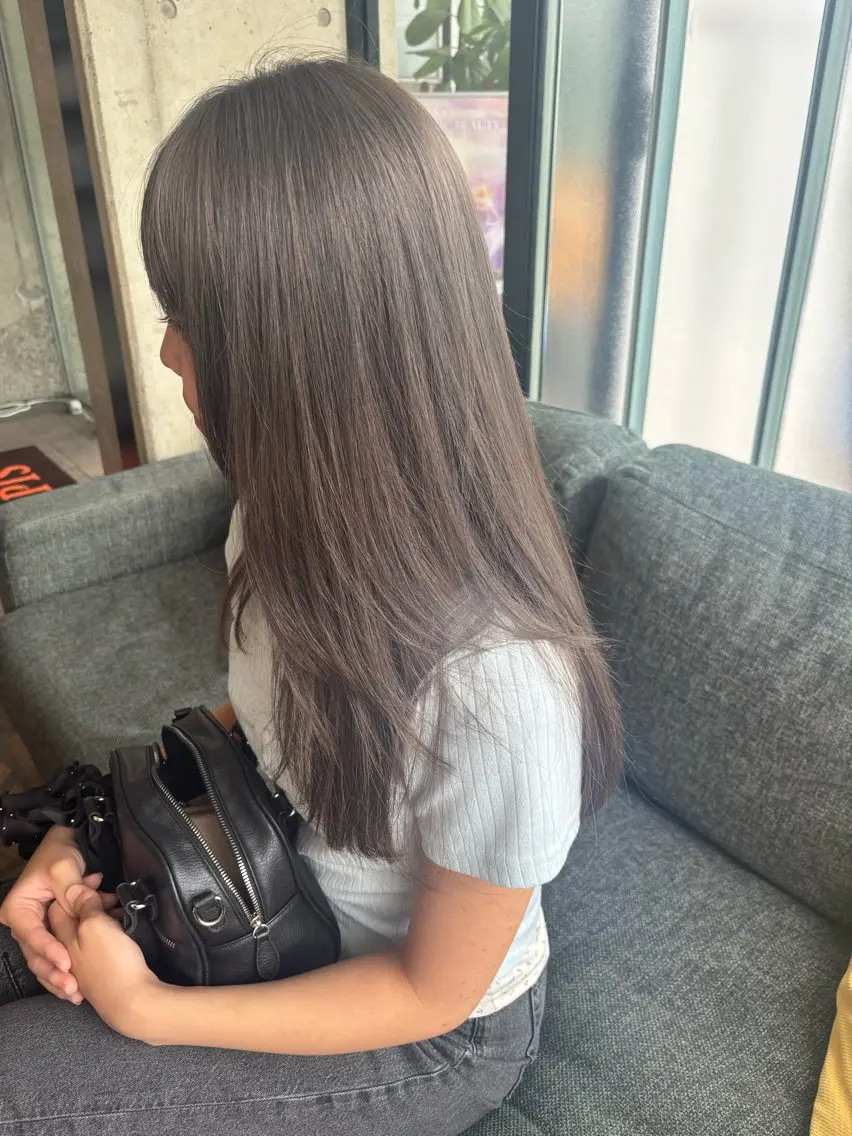 ロング 高橋 朝露のヘアスタイル