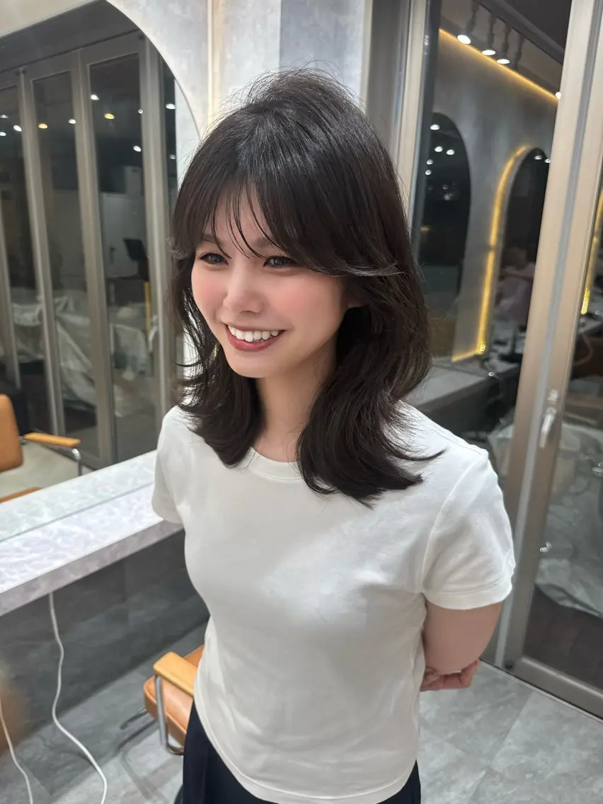 セミロング カット ‎🤍透明感×ツヤ髪 / Saki‎🤍のヘアスタイル