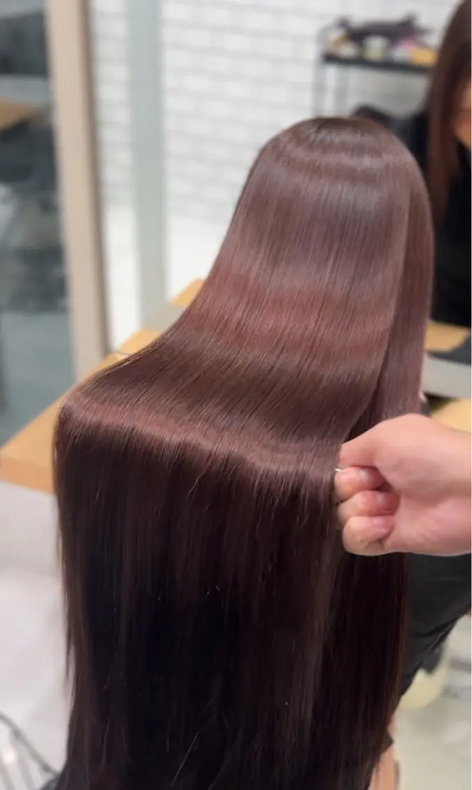 セミロング ヘアカラー 縮毛矯正 トリートメント 縮毛矯正特化 髪質改善辻良輝のヘアスタイル