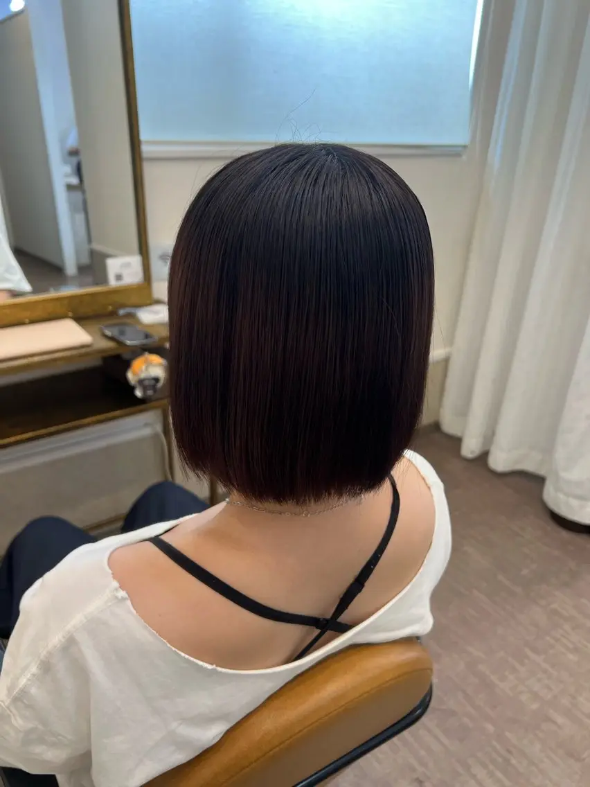 ショート 切りっぱなしボブ ボブ 本間 絵理奈‎のヘアスタイル