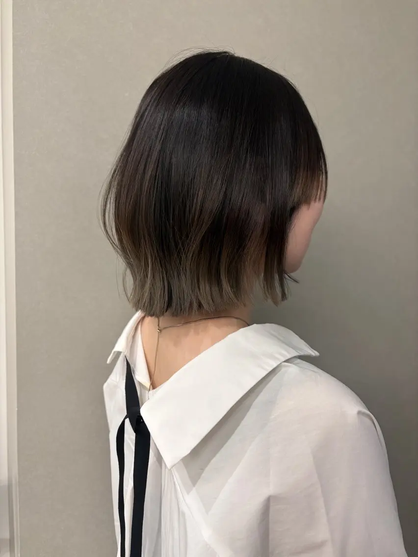 ミディアム カラー ♦︎レイヤー/ボブ/ ショート/明梨♦︎のヘアスタイル