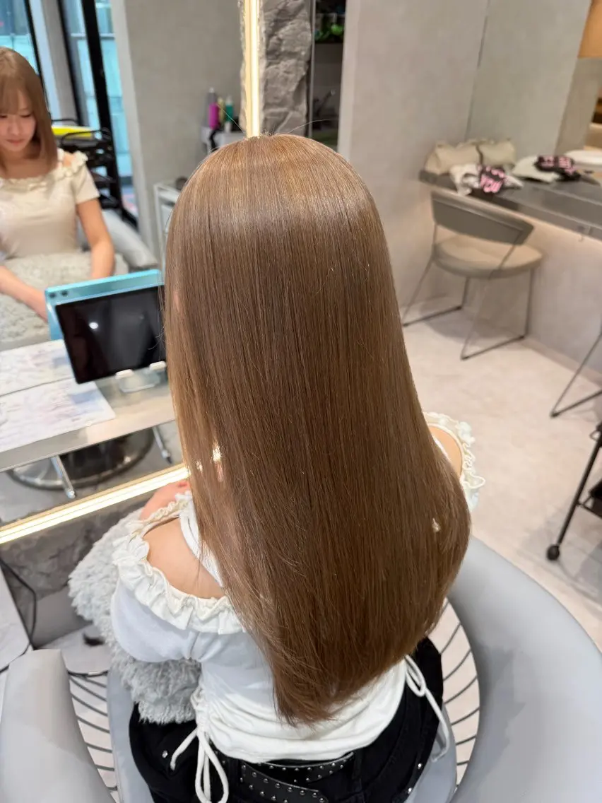 ロング カラー ブリーチ ブラウンカラー 透明感カラー ダブルカラー ハイトーンカラー カット ヘアカラー MOMOHA/ 🍑レイヤーカットのヘアスタイル
