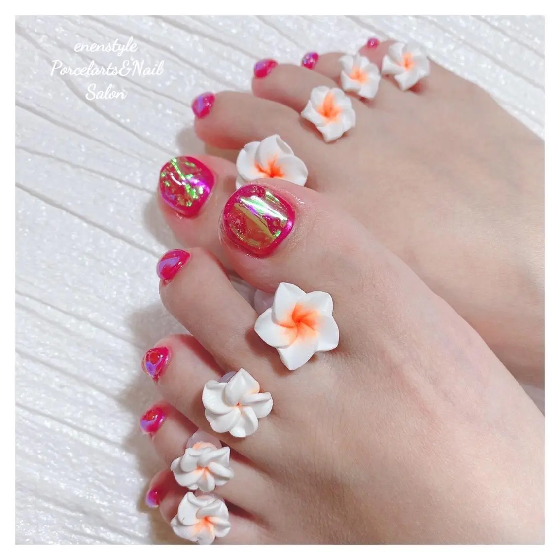 ミディアム ネイル 🐾enen style 🐾のネイルデザイン