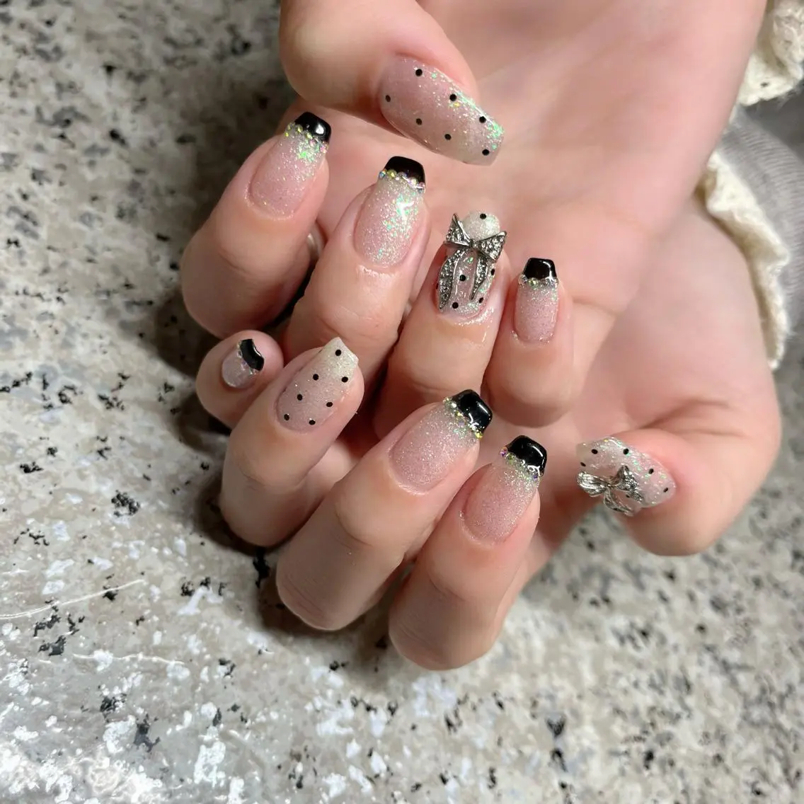 ネイル ワンホンネイル nailsalon maluriのネイルデザイン