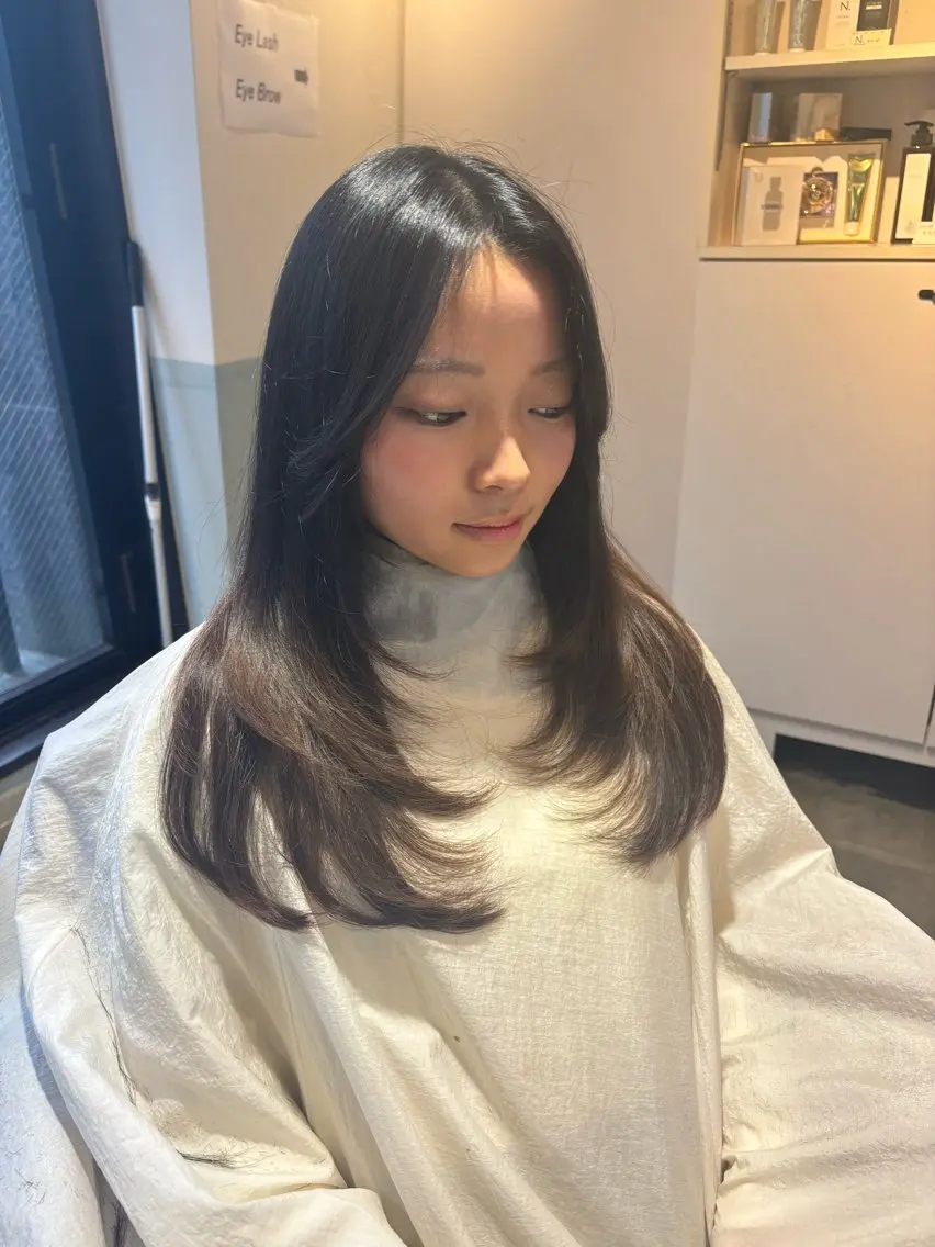 ロング レイヤーカット カット ヘアカラー トリートメント ヘアセット ケアブリーチ/まつパ マツエク/sEnAのヘアスタイル