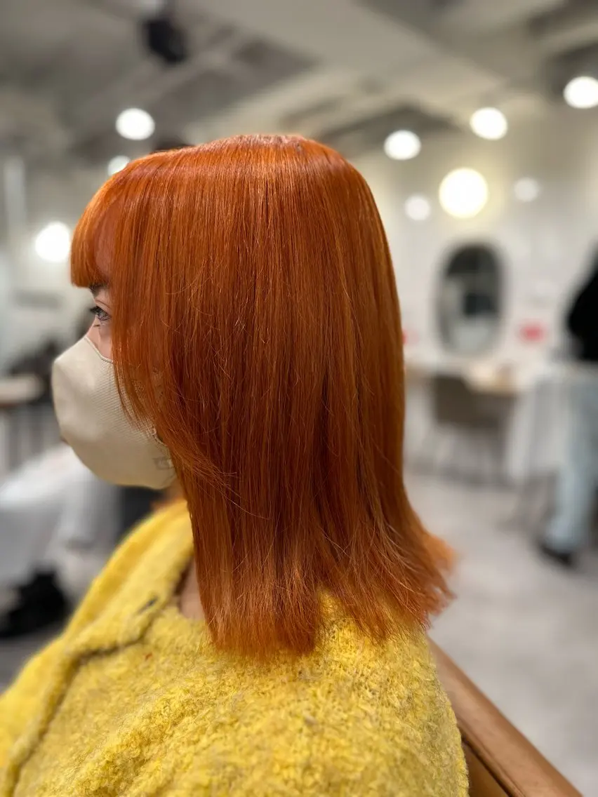 ミディアム カラー オレンジ 外ハネヘア ヘアカラー トリートメント 特殊カラー特化 ✂️SHIAN フジのヘアスタイル