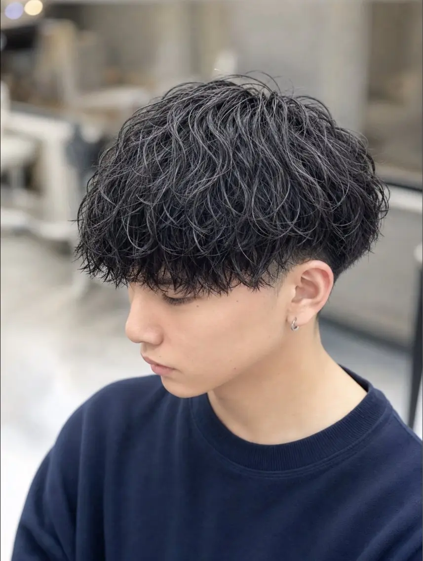 メンズカット➕デザインパーマ(ツイストorツイストスパイラル)➕高保湿パーマ用トリートメントの写真