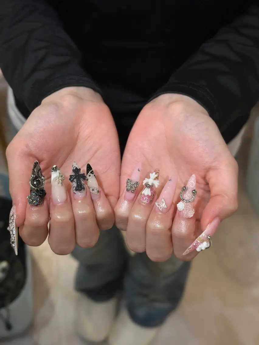 ネイル ジェルネイル 韓国ネイル 持ち込み シンプルネイル ワンホンネイル ハンドネイル 🎀Aura. Yurachanのネイルデザイン