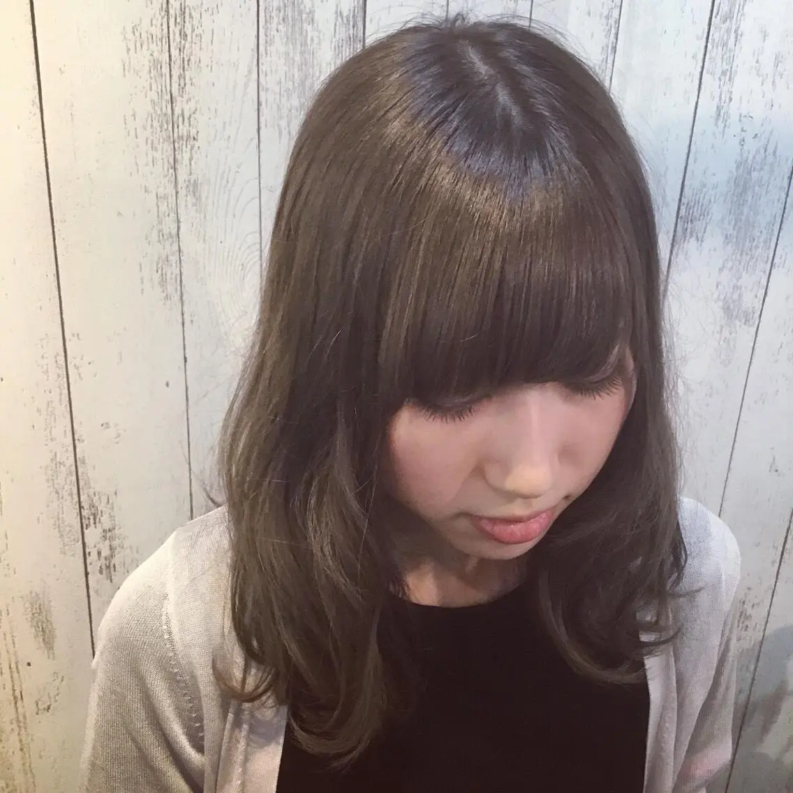 セミロング カラー パーマ embrace エンブレイスのヘアスタイル