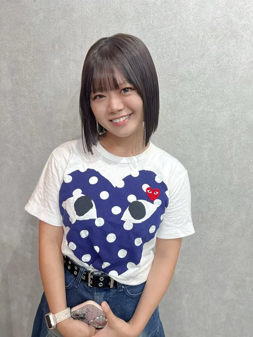 ショート カラー ベージュカラー ブリーチ ケアブリーチ グレージュ ハイトーンカラー カット ヘアカラー YUI ハイトーンカラーのヘアスタイル
