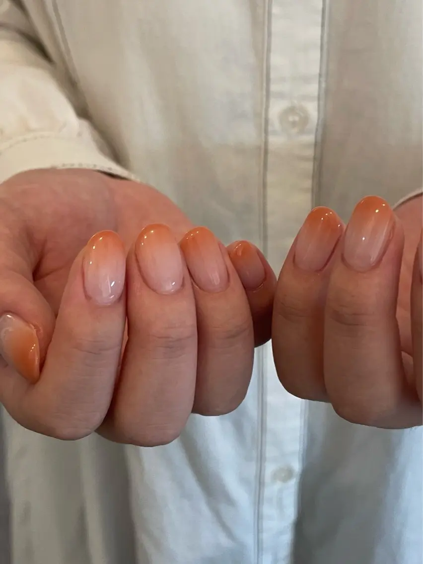 ネイル グラデーション ハンドネイル roof nailのネイルデザイン