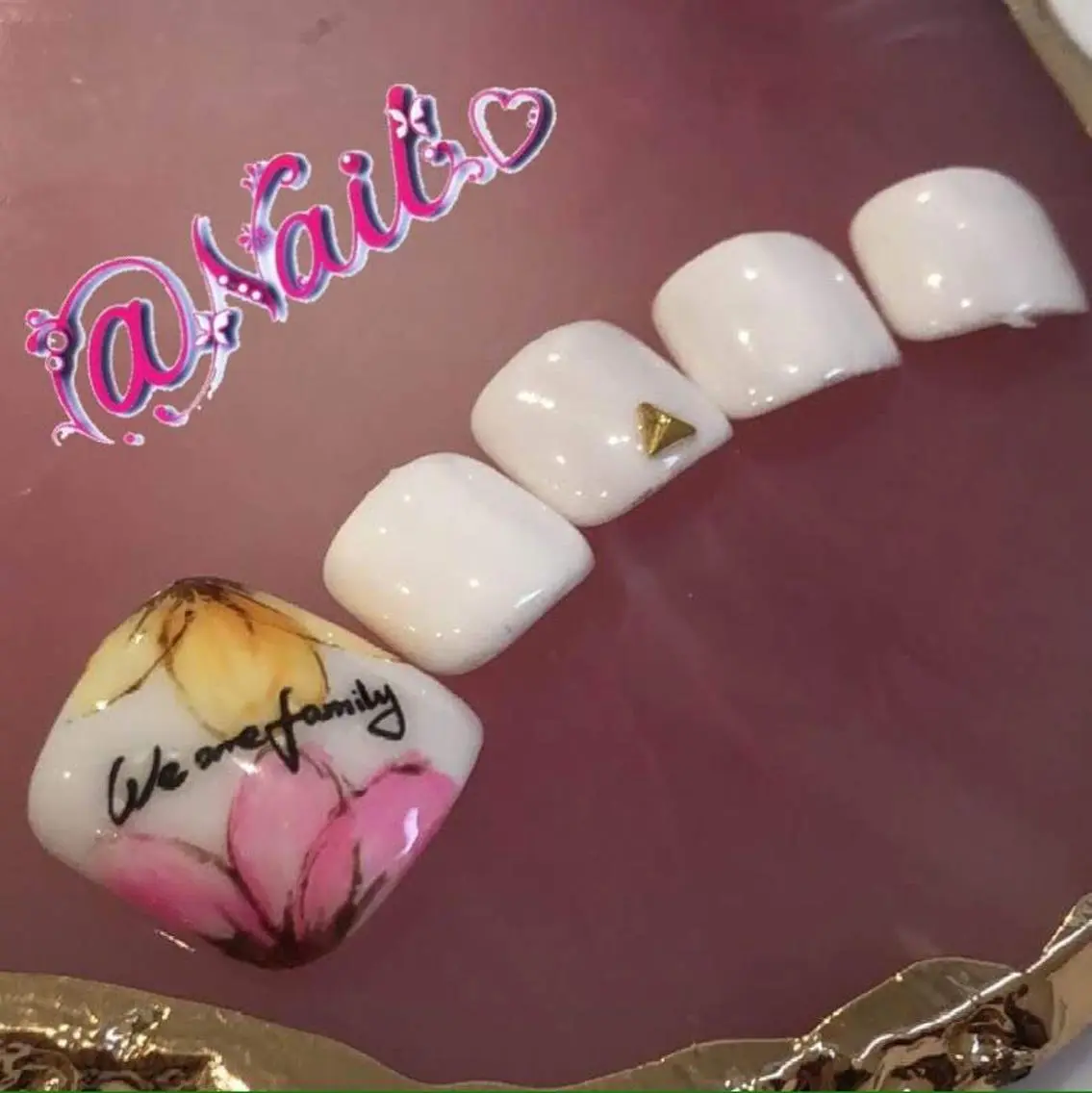 ネイル ネイルチップ 小尾 栞のネイルデザイン