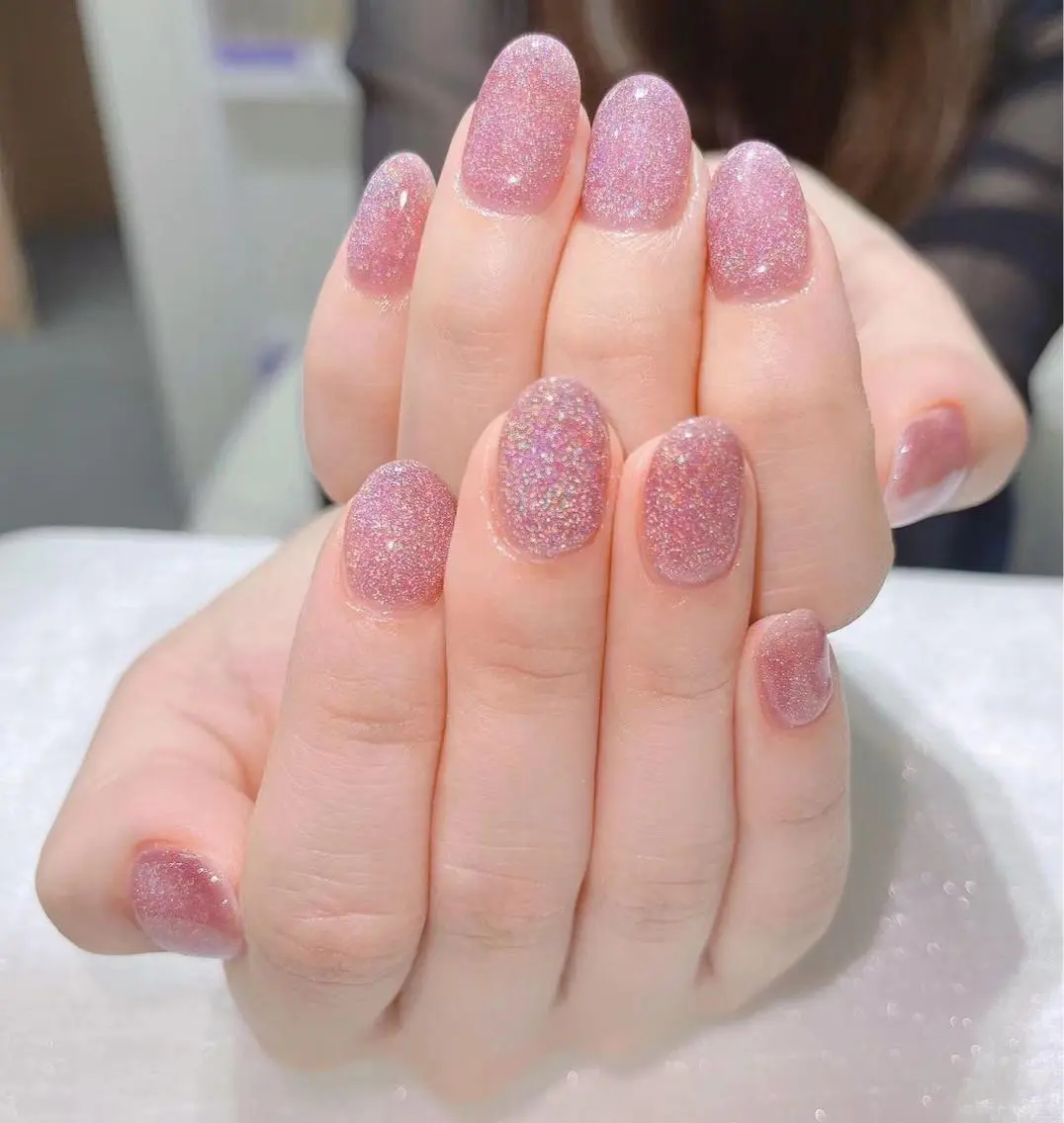 ネイル ハンドネイル Queens ciciのネイルデザイン