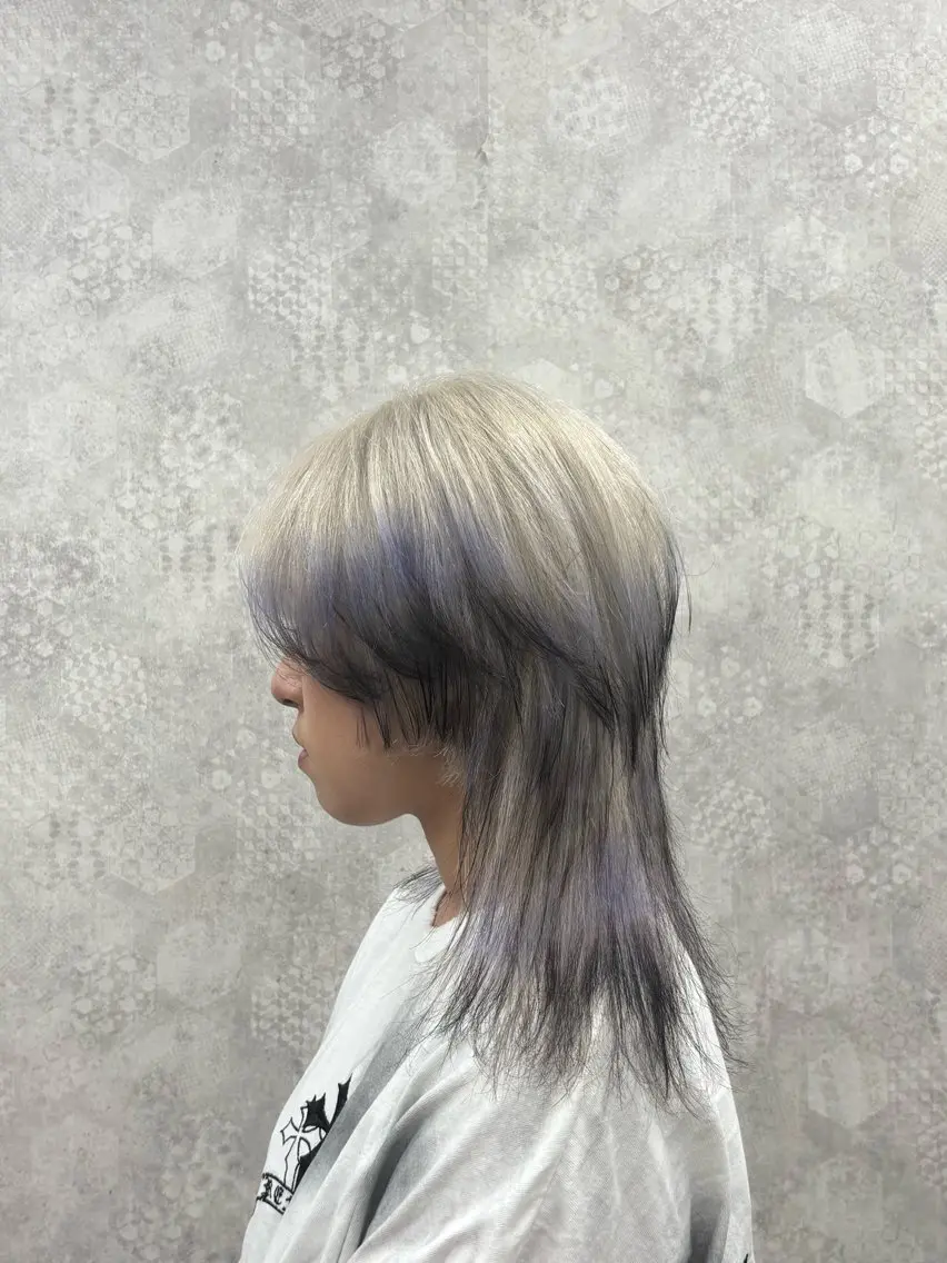 カラー メンズハイトーン 北斗💍レイヤーのヘアスタイル