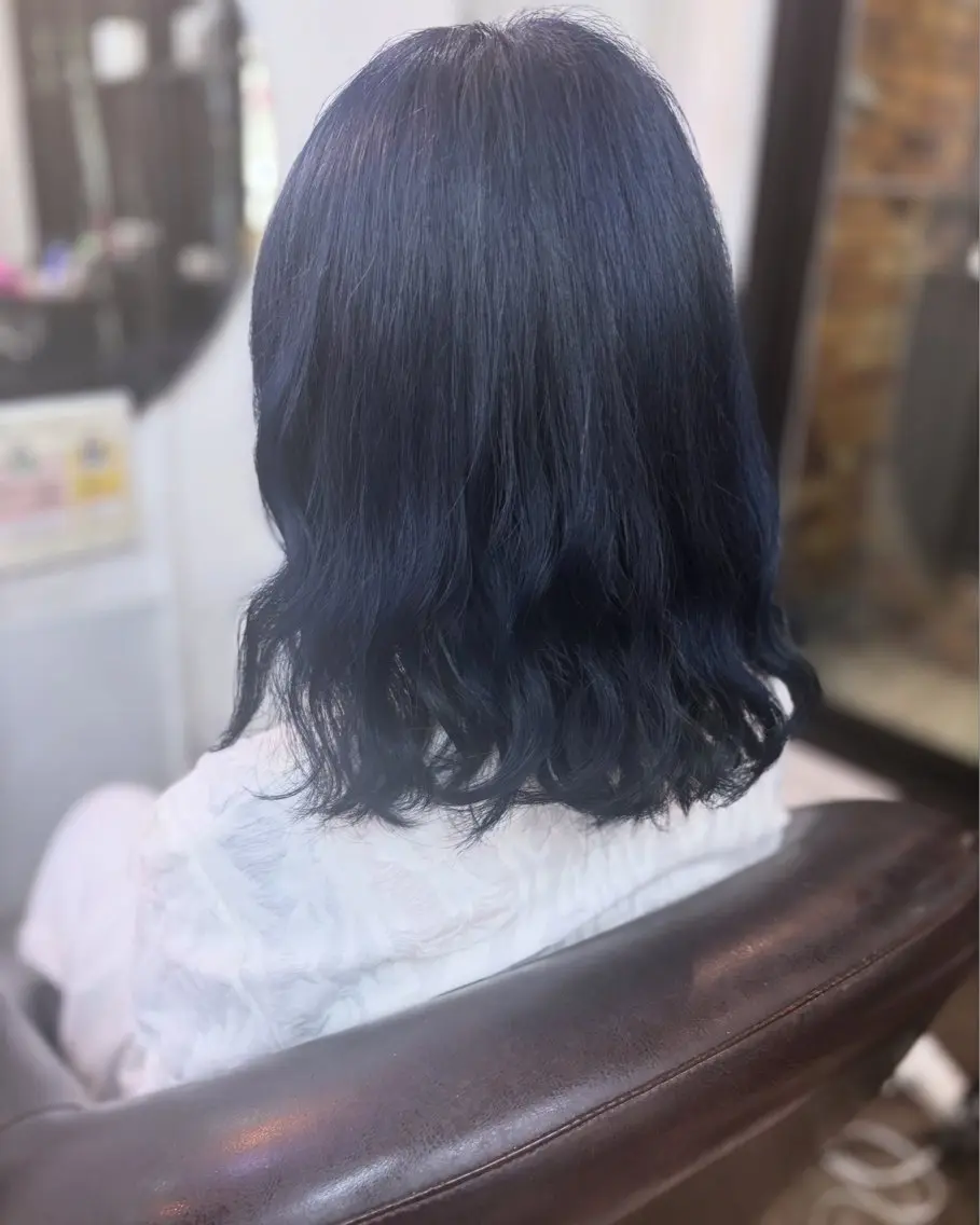 ミディアム カラー ブルーカラー ネイビーカラー 金井洸太🐨 メンズ/韓国ヘアのヘアスタイル