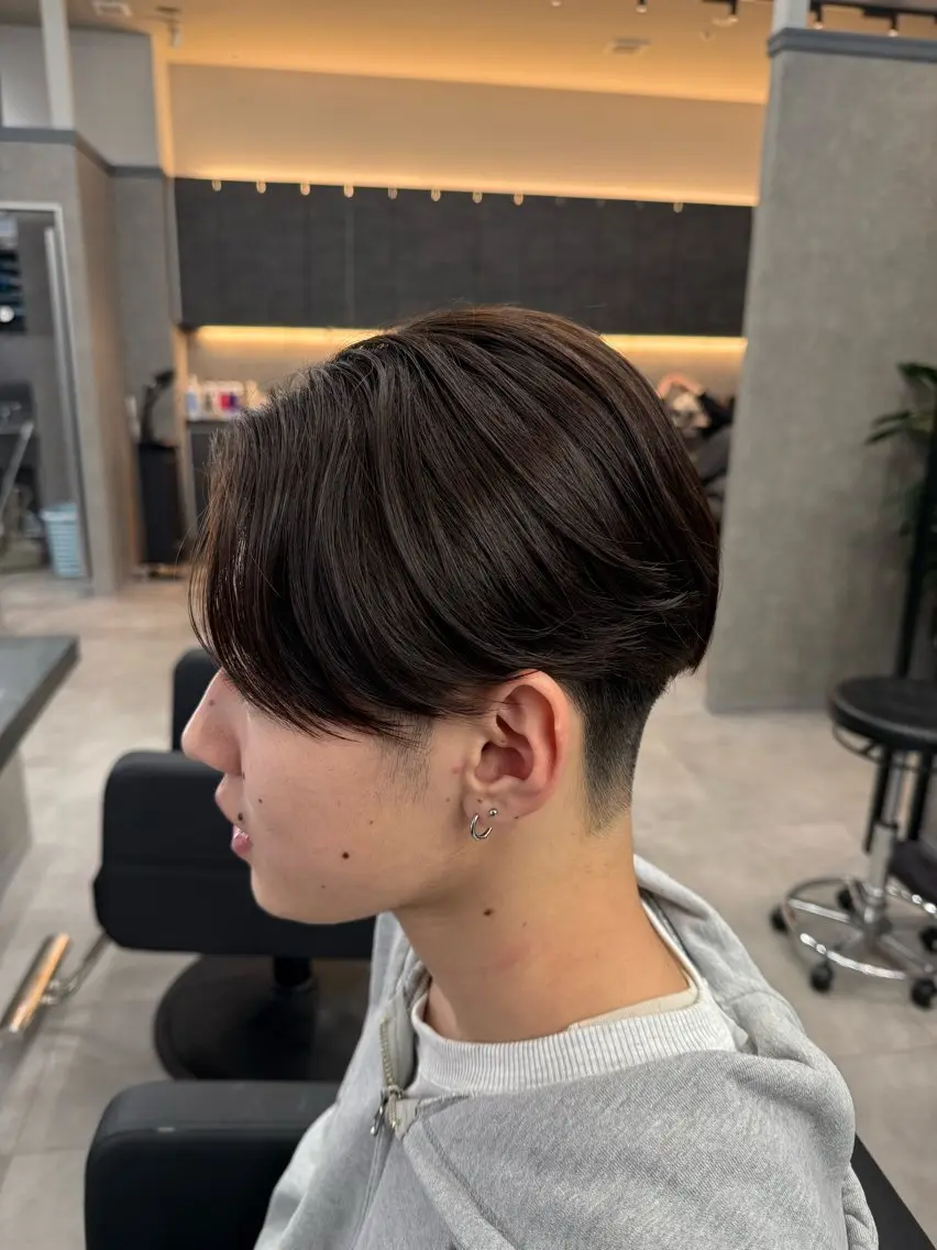 ショート カラー パーマ メンズ 縮毛矯正 ニュアンスパーマ カット 縮毛矯正 メンズ特化 👑YUTAのヘアスタイル