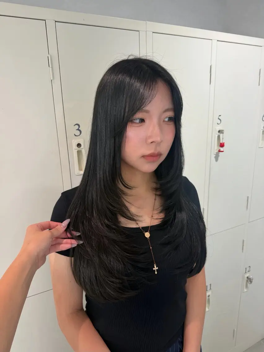 ロング カラー レイヤーカット 似合わせカット カット ヘアカラー トリートメント EIGHT　樹梨 ／韓国ヘア🇰🇷のヘアスタイル