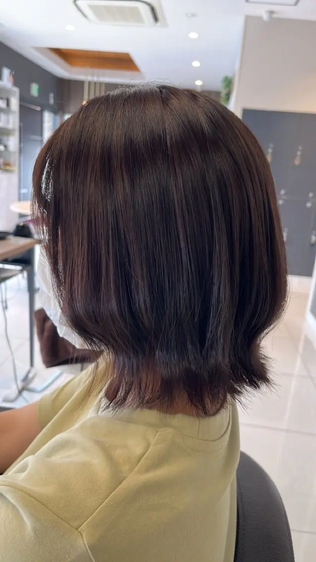 ショート カラー LiTA長嶺 小佐井悠未のヘアスタイル