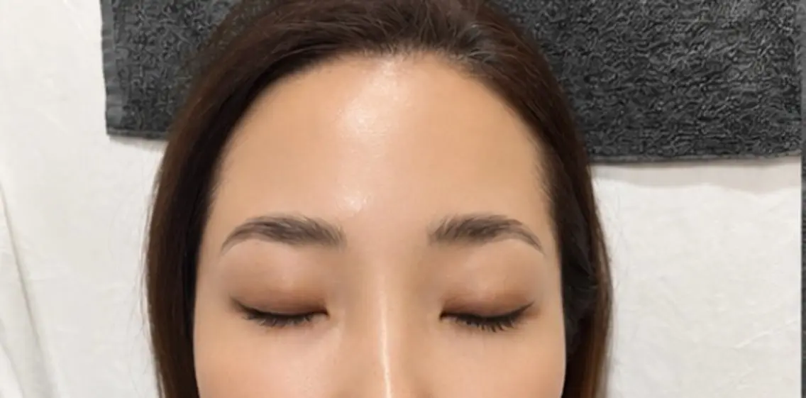 アイブロウ ワックス脱毛 眉カット その他(アイブロウ) 湯本 千紘のエステ・リラクイメージ