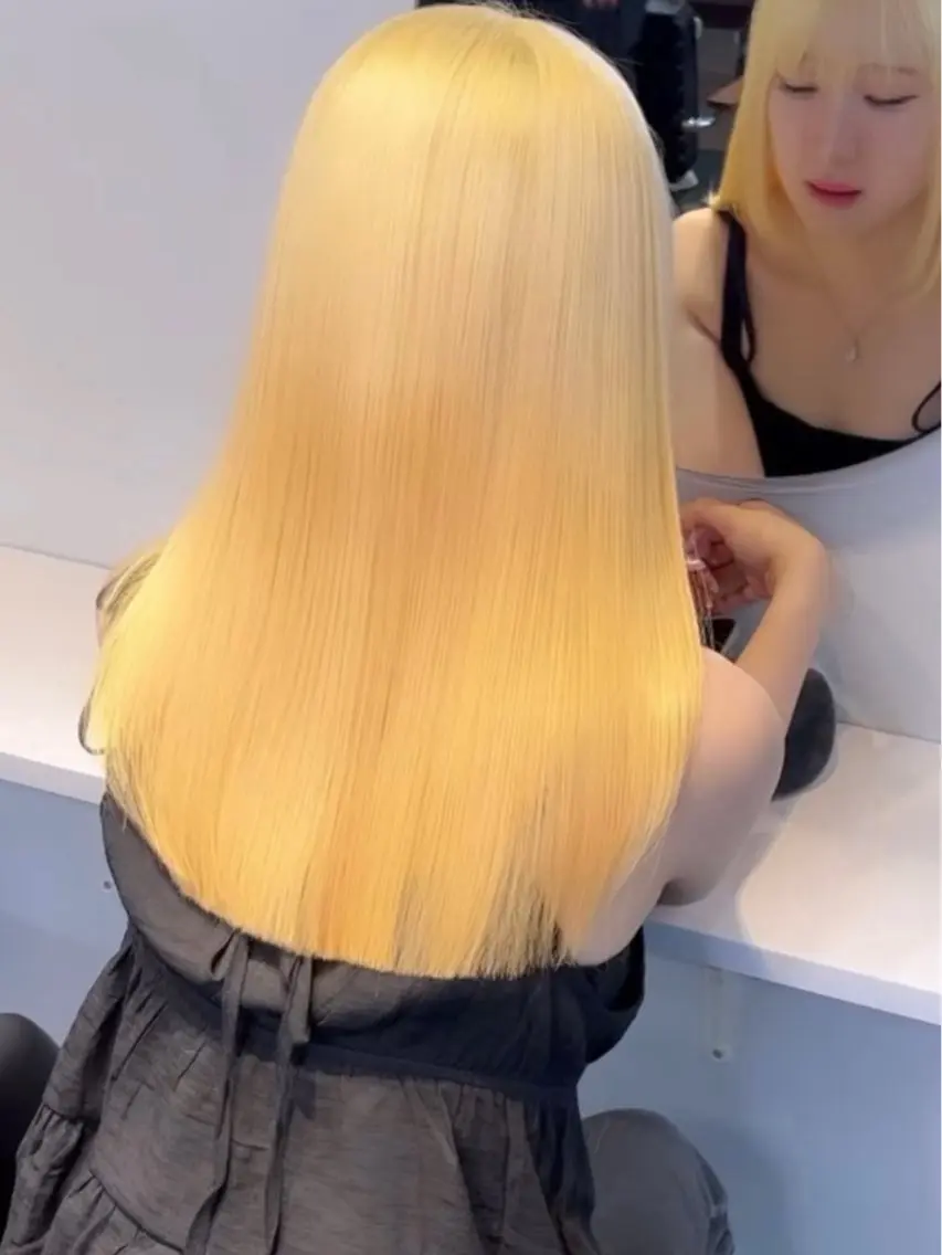 ミディアム ⭐️心斎橋カラーモデ ル⭐️SOUのヘアスタイル