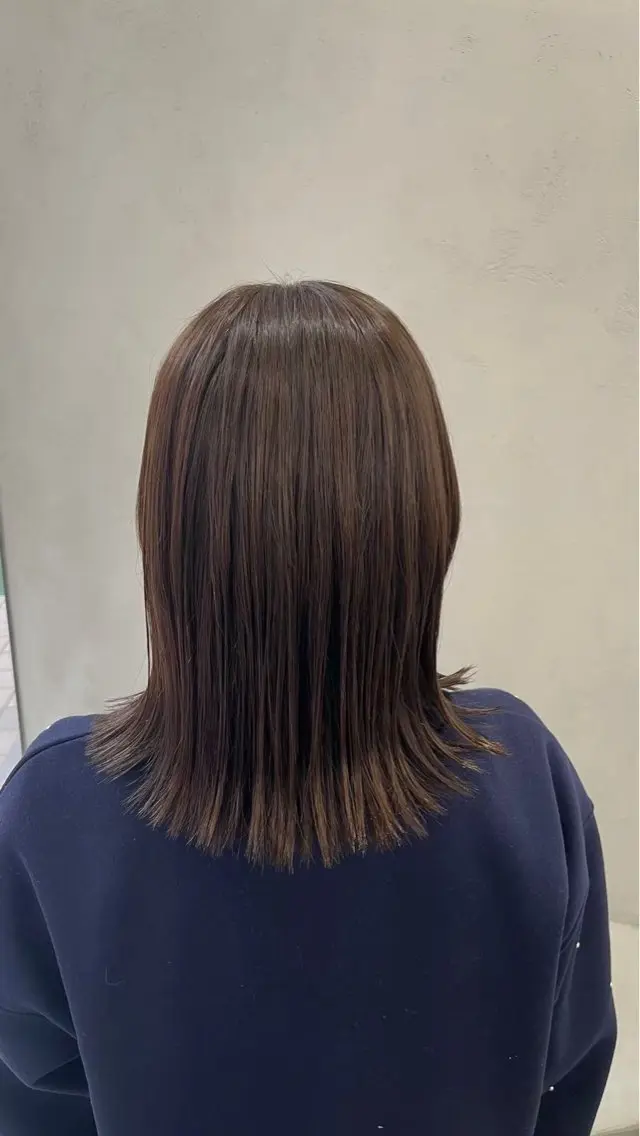 セミロング カラーモデル募集☆ 小園彩夏のヘアスタイル
