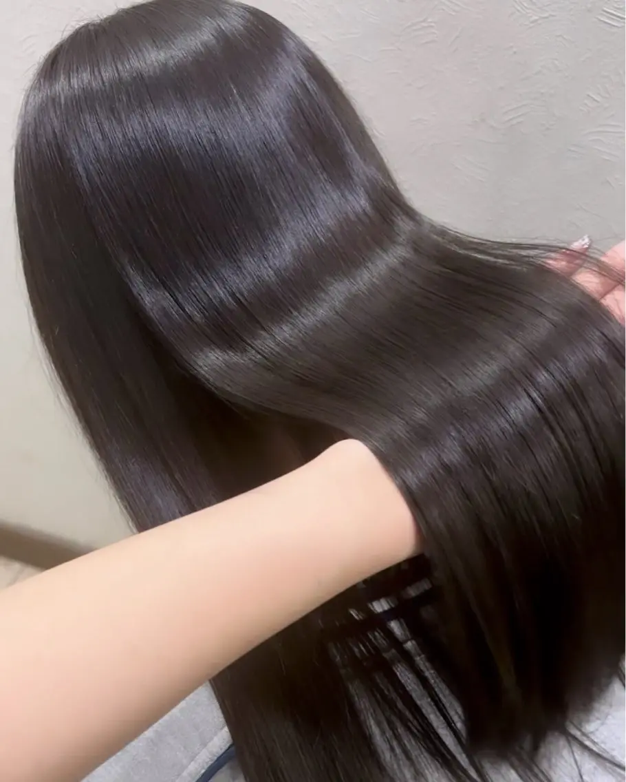 ロング カラー ヘアカラー トリートメント 中嶋心渚⌇透明感 カラー️🩵🎀‪のヘアスタイル