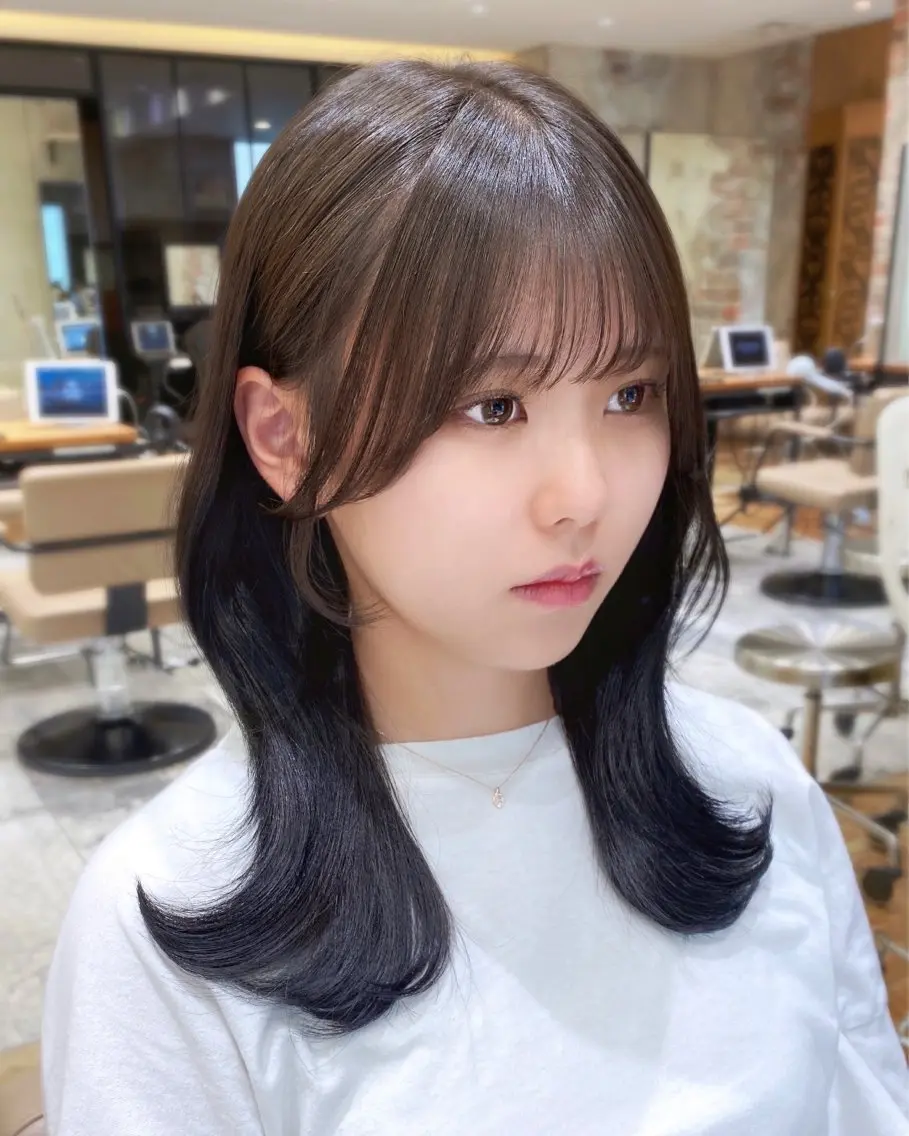 ミディアム カラー 顔まわりカット🌟 くびれヘア/寺門遥輝のヘアスタイル