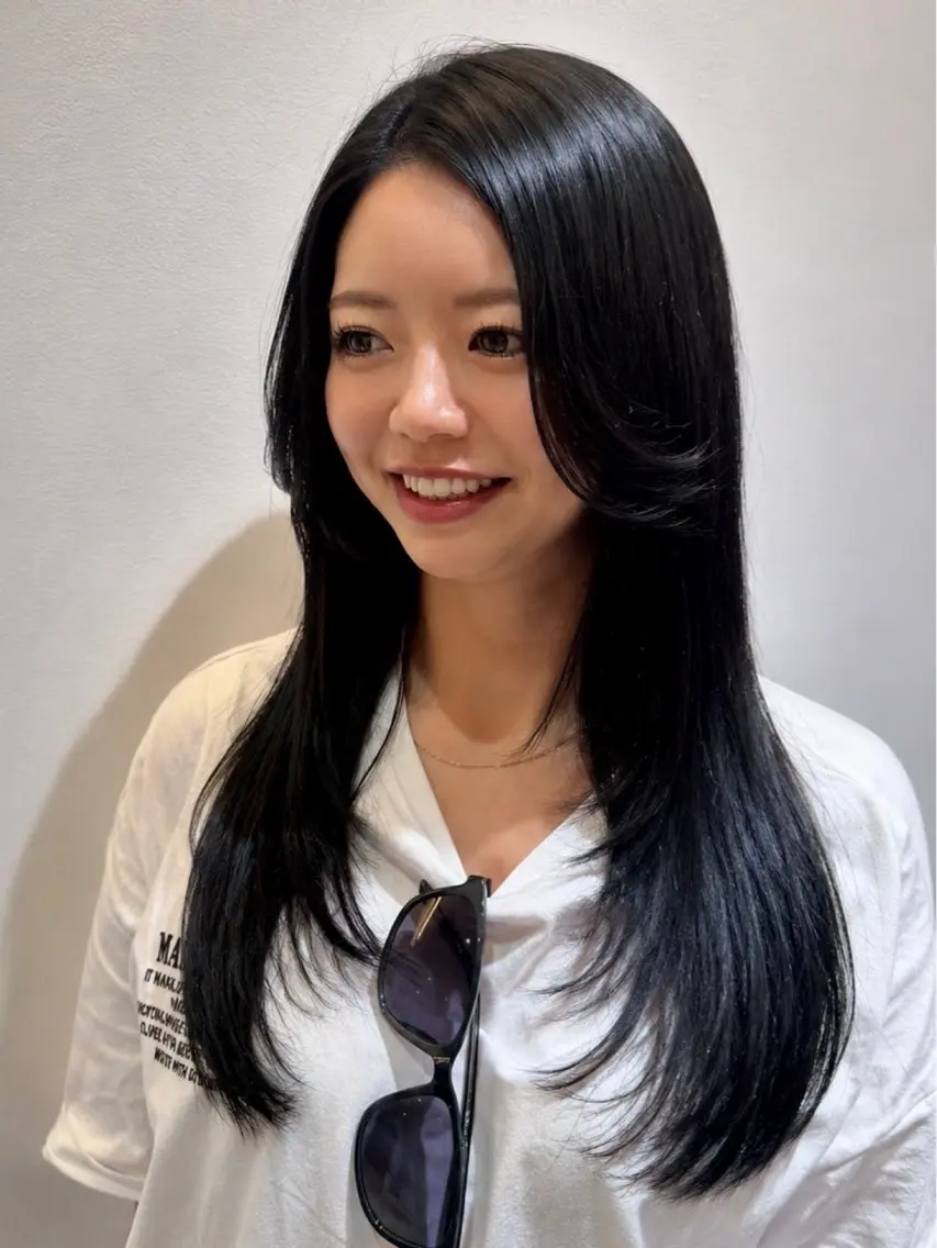 セミロング ヘアカラー トリートメント ayumi🦖/ 似合わせカラー🤎のヘアスタイル