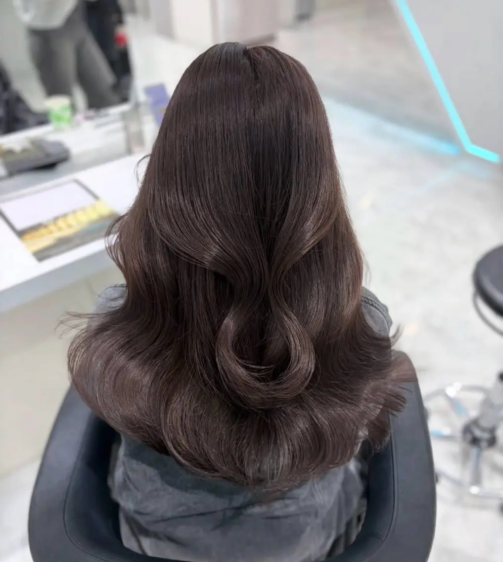 カラー カット ヘアカラー トリートメント 🩶韓国透明感カラー /Yayoi🩶のヘアスタイル