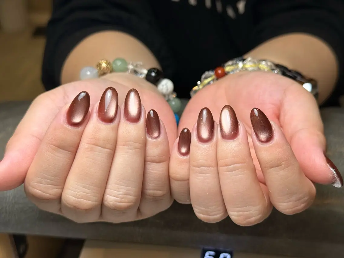 ミディアム Glossynail 〜爪屋〜のネイルデザイン