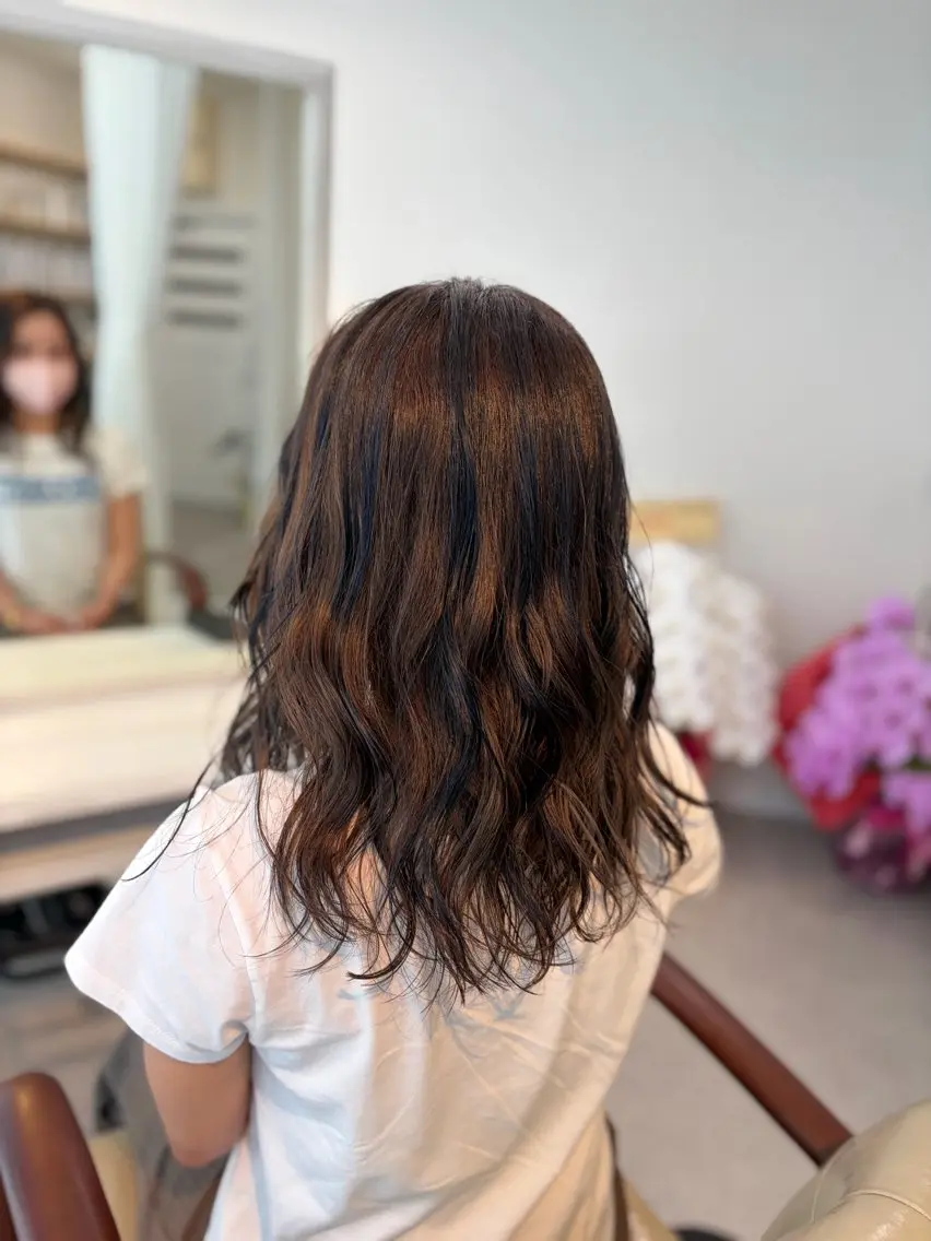 ロング カラー ブリーチ ブリーチなしカラー 長谷川 まやのヘアスタイル