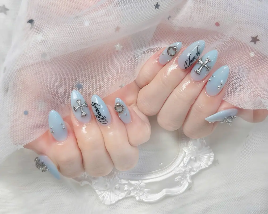 ネイル チークネイル 長さ出し フレンチネイル ジェルネイル グラデーション ハンドネイル THANHTHANH NAILのネイルデザイン