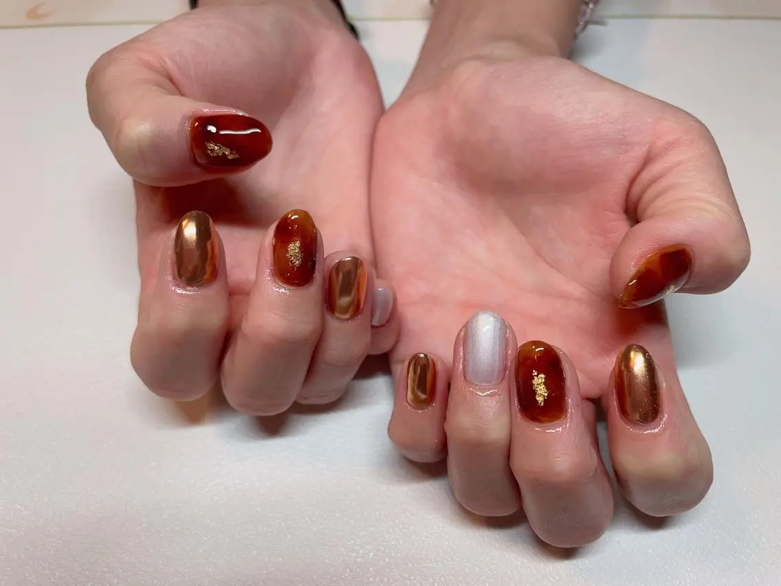 ネイル ミラーネイル ハンドネイル エン Nail salonのネイルデザイン