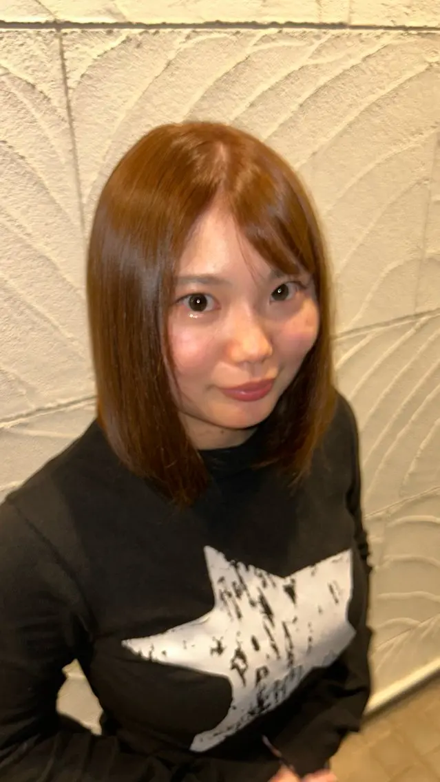 ミディアム ヘアカラー 平井 咲紀のヘアスタイル