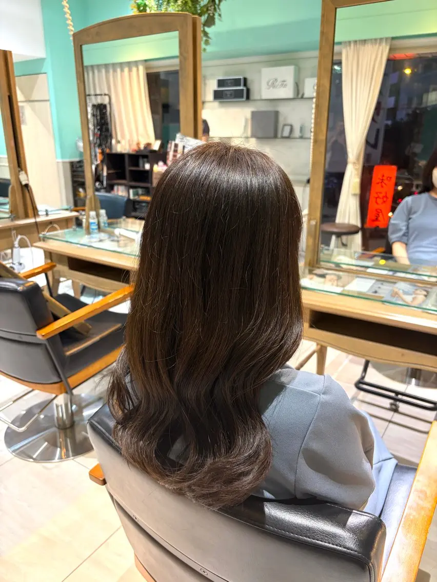 カラー 似合わせカット✨️ 秋山   りんたろうのヘアスタイル