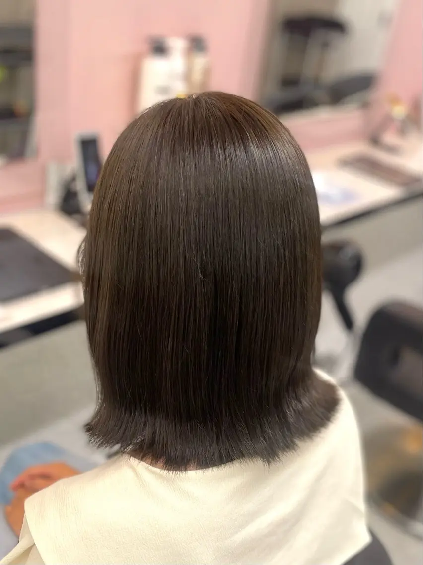ミディアム カット ヘアカラー うる艶トレンドヘア 🕊️上野BABYのヘアスタイル