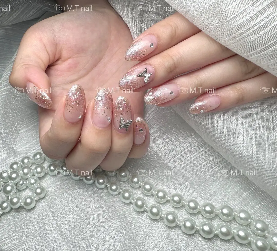 ネイル M.T nailのネイルデザイン