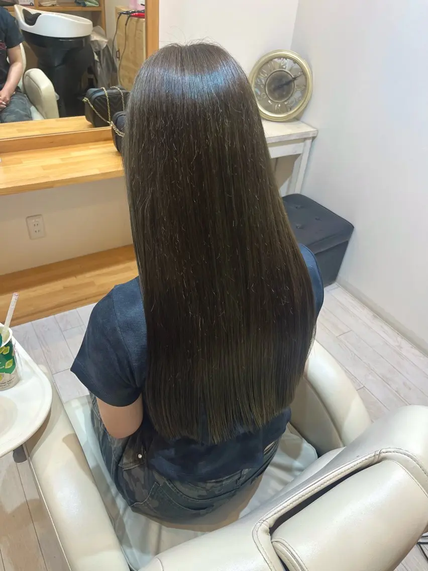 🧊似合わせカット＋酸性ストレート[学割U24]の写真