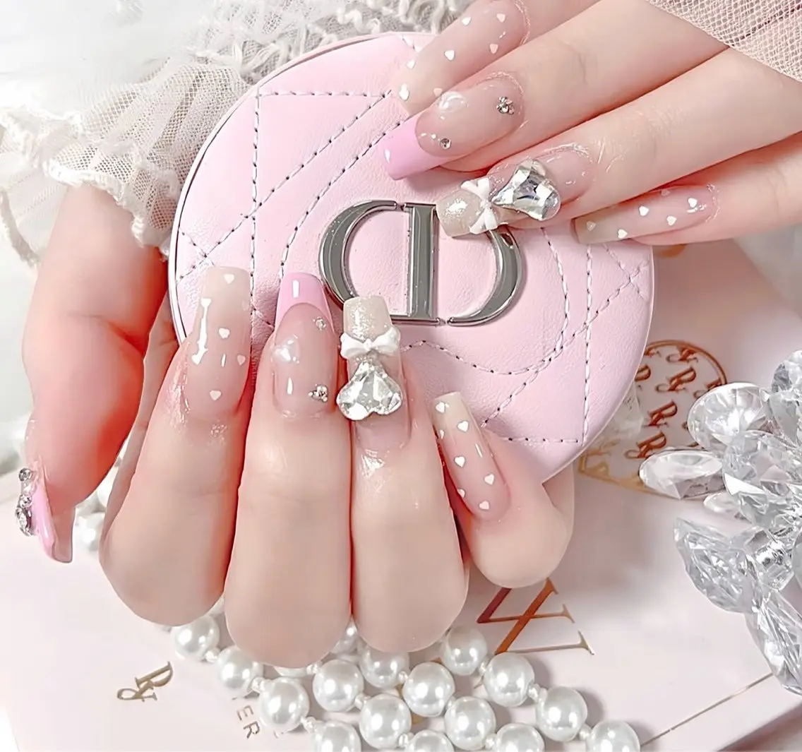ネイル フレンチネイル ジェルネイル ハロウィン キラキラネイル 韓国ネイル ハンドネイル H.baby Nail Salonのネイルデザイン