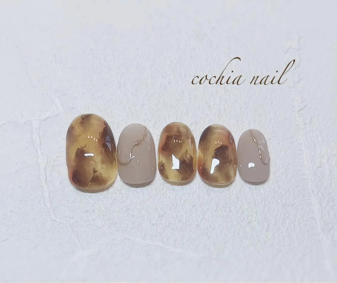 ネイル べっ甲ネイル ミラーネイル ハンドネイル cochia nailのネイルデザイン