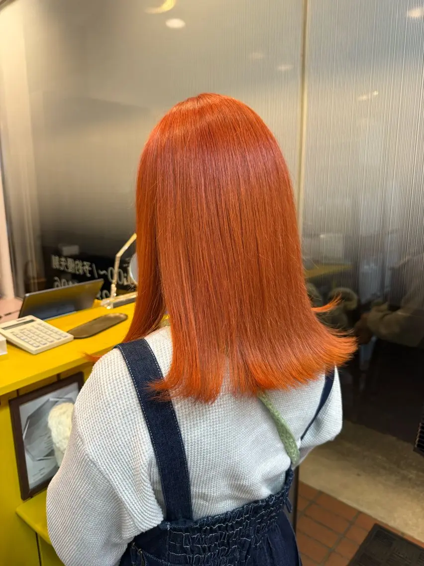 カラー Lin./ リズのヘアスタイル