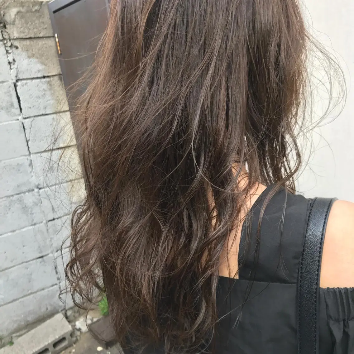 ロング カラー グレージュ 【完全マンツー 恵比寿】佐藤 翔のヘアスタイル