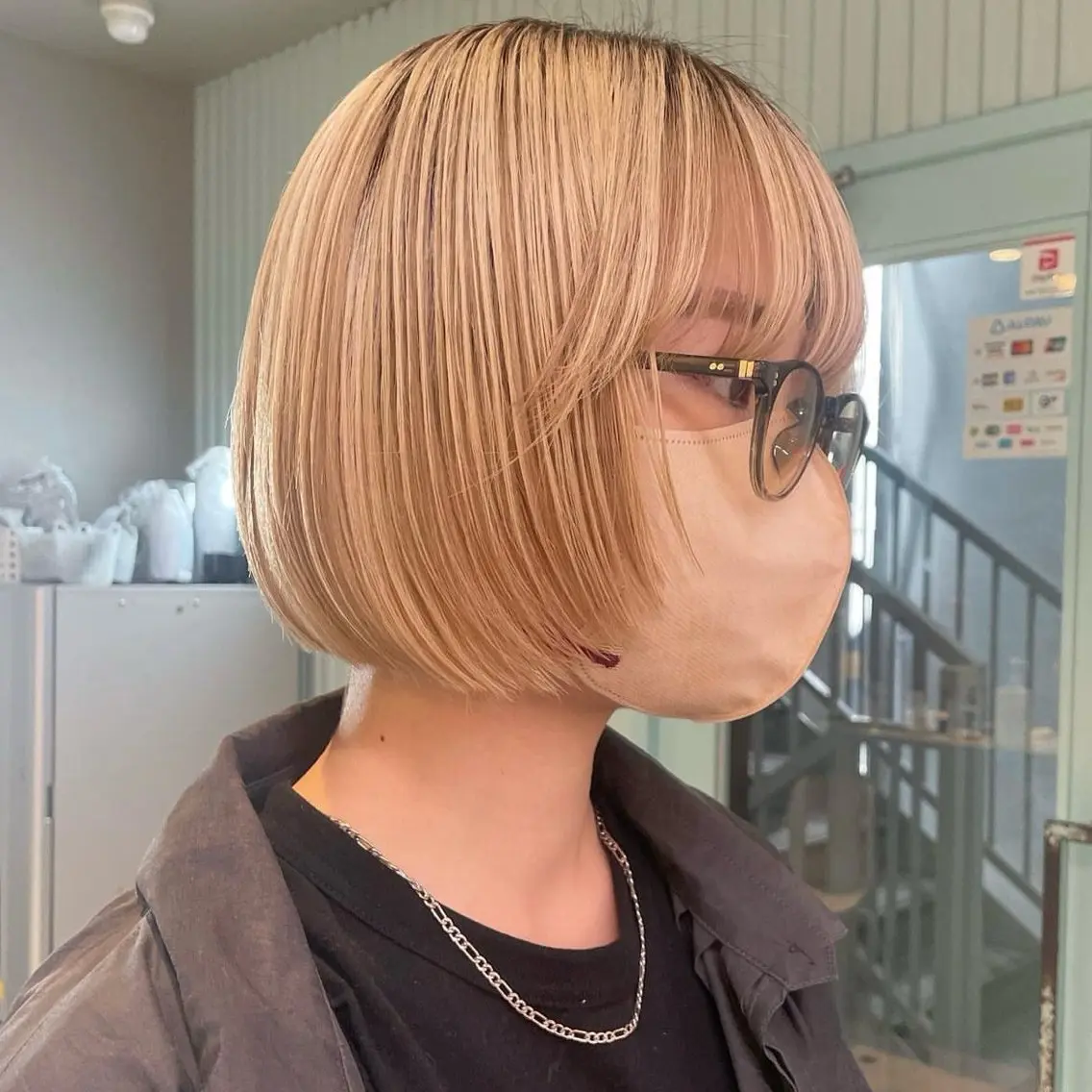 ショート カラー 【美髪矯正/絹髪】 🎀hinano🎀のヘアスタイル